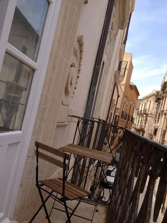 Apartamento Ortigia Family House Syracuse 0*,