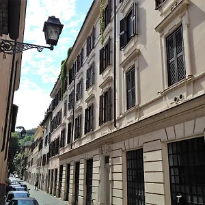 casa-in-trastevere.it-romehotels.com/