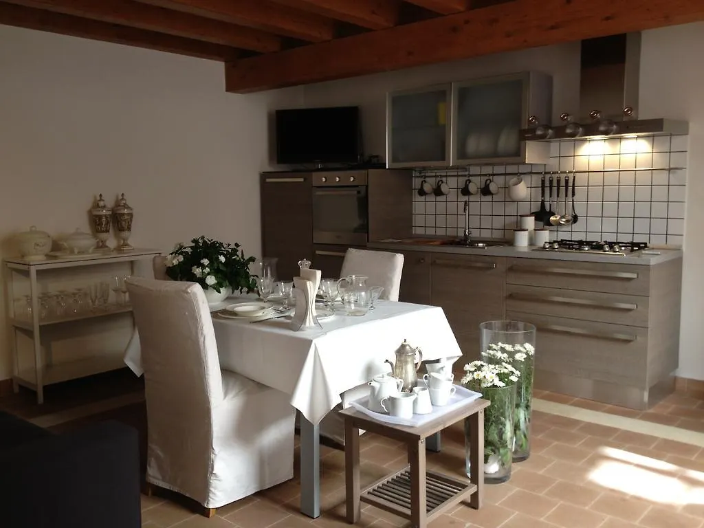 Ortigia Family House